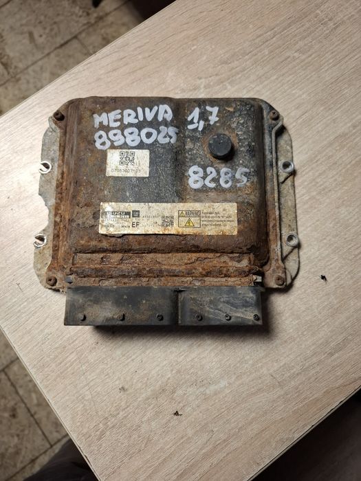 Opel Meriva A 1,7 CDTI Sterownik Silnika 8285