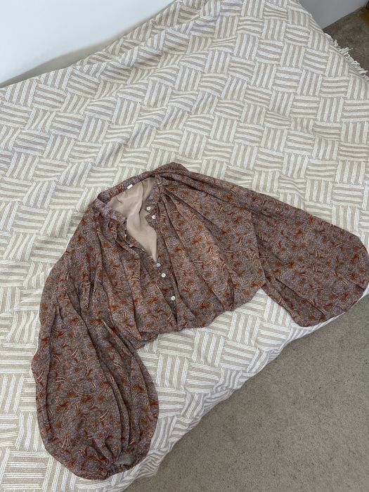 Блузка від бренду Zara
