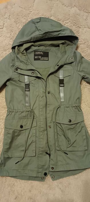 Lekka kurtka parka Reserved r. 134 stan bdb
