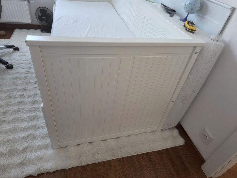 Łóżko ikea hemnes