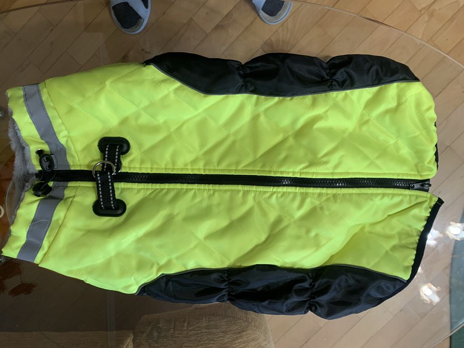 Одяг для собачки довжина 48см,охват шиі44см,охват тулуба 66см