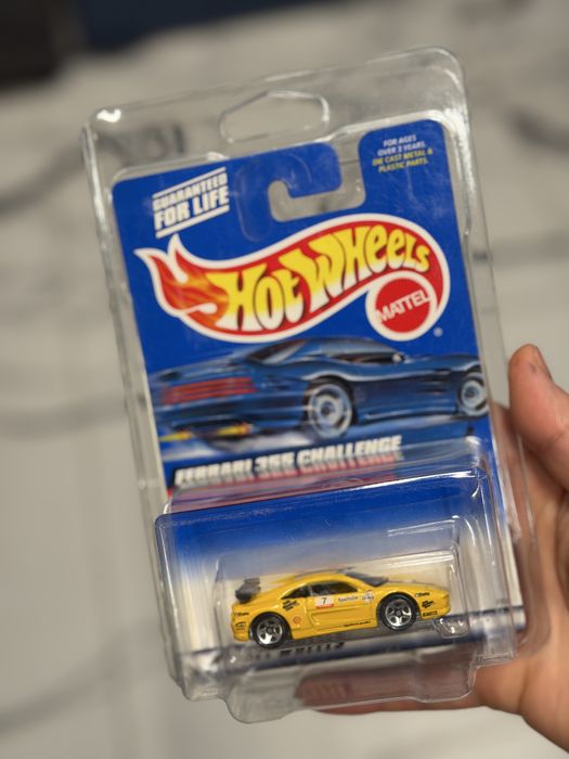 Hot Wheels Ferrari 355 Challenge Shell Magneti Marelli  26 lat prtktr