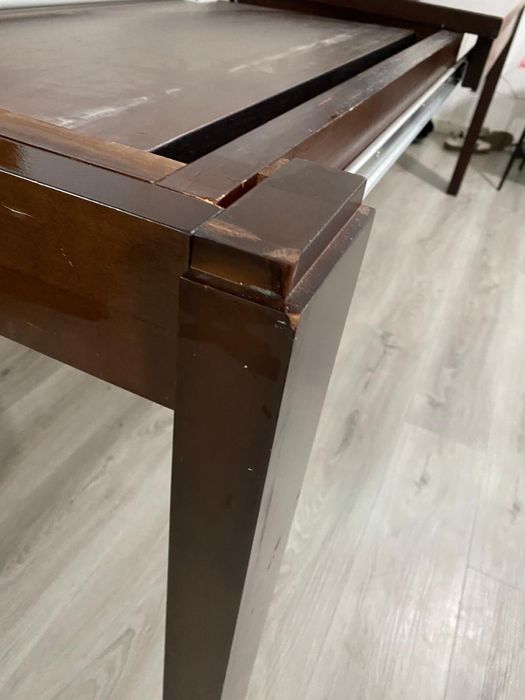 Mesa extensivel de madeira maciça