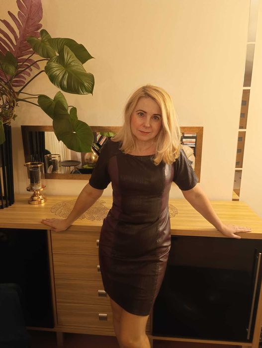 Sukienka skórzana