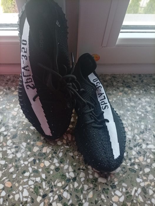 Buty adidas yezzy rozmiar 37