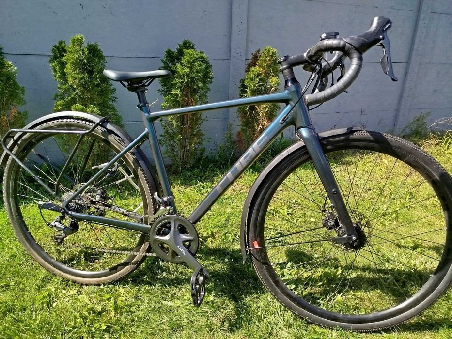 Rower Gravel CUBE NUROAD Koła 28 cali Rama Alu 50 cm 19,5 cali Shimano Claris 2x8 Hamulce Tarczowe Prądnica w Kole