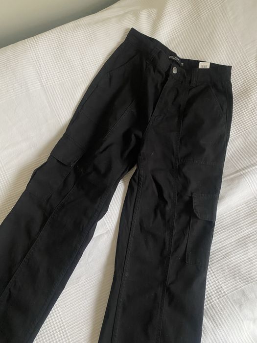 Czarne szerokie spodnie z kieszeniami House