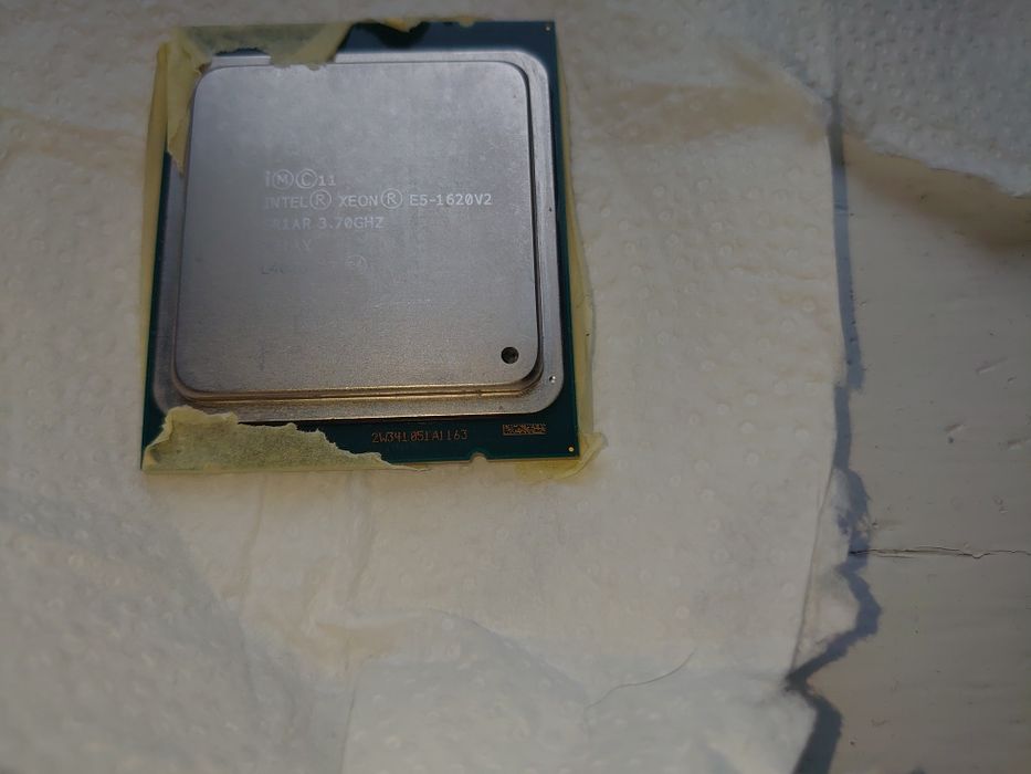 Процессор Intel Xeon E5-1620 v2 3.7GHz