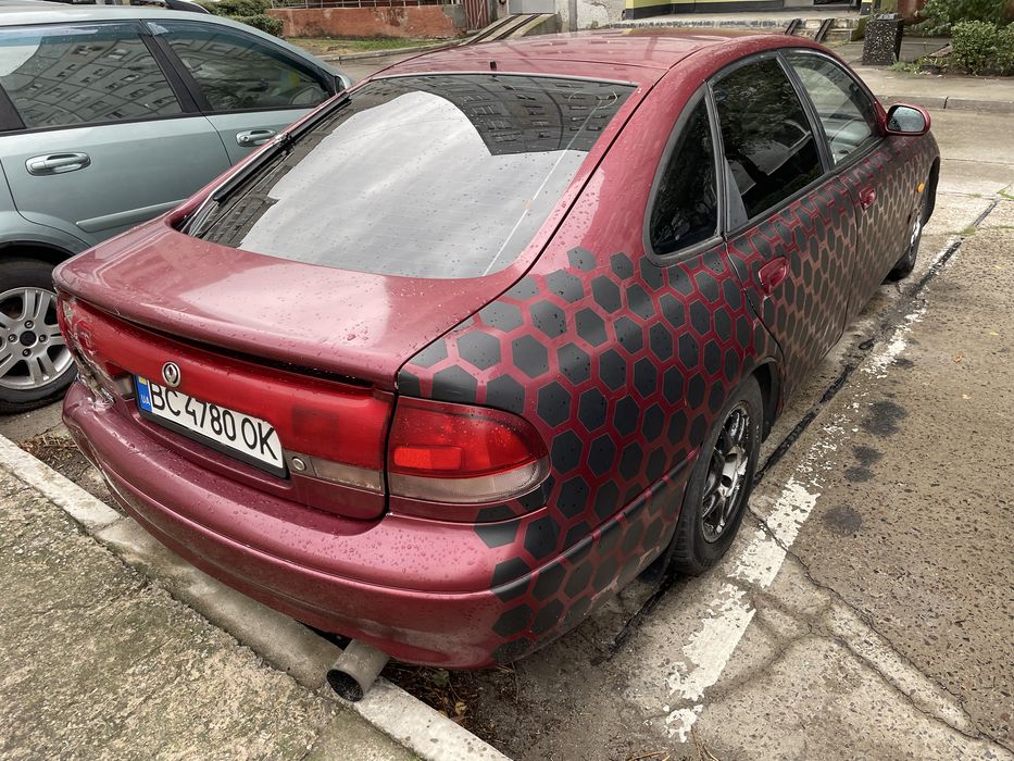 Продам мазда 626