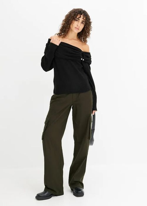 B.P.C sweter czarny z dekoltem carmen 40/42.