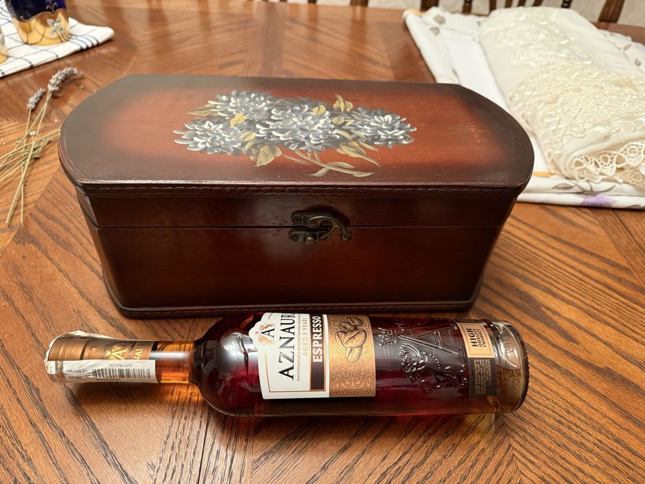 Шкатулка деревʼяна