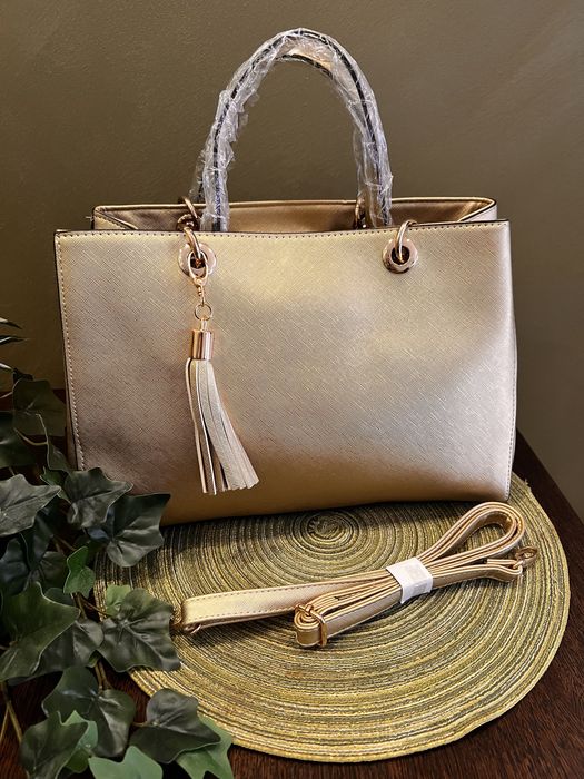 Torebka damska złota na ramię