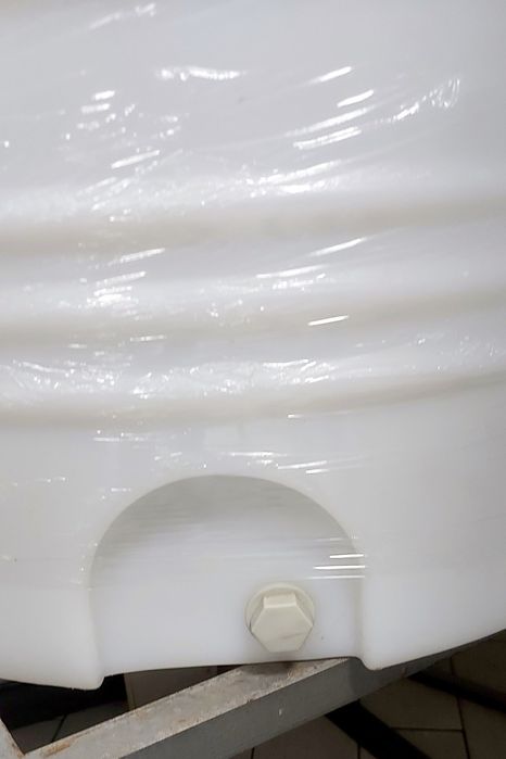 Ємність 750 л для питної води