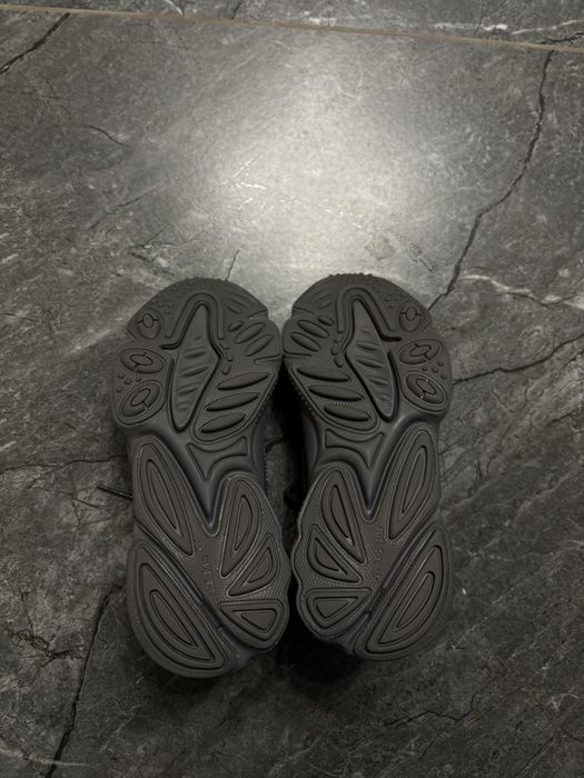 кросівки Adidas Ozweego - 38