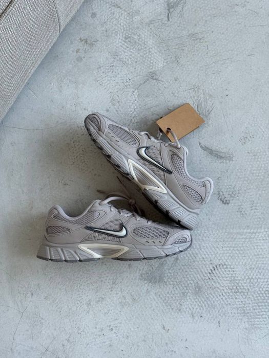 Оригинал Nike V5 RNR Moon Particle (II6292 201) оригинальние летние кроссовки найк в 5 ранер