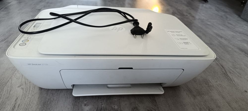 Drukarka hp deskjet  2700 plus dwa tonery