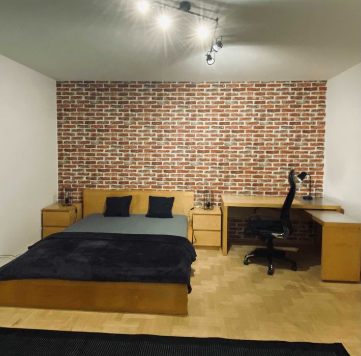 Duży pokój jedno lub dwuosobowy z balkonem Kraków ul. Lea