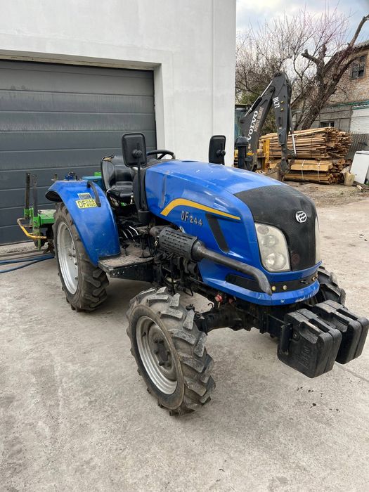 Мінітрактор донгфенг 244