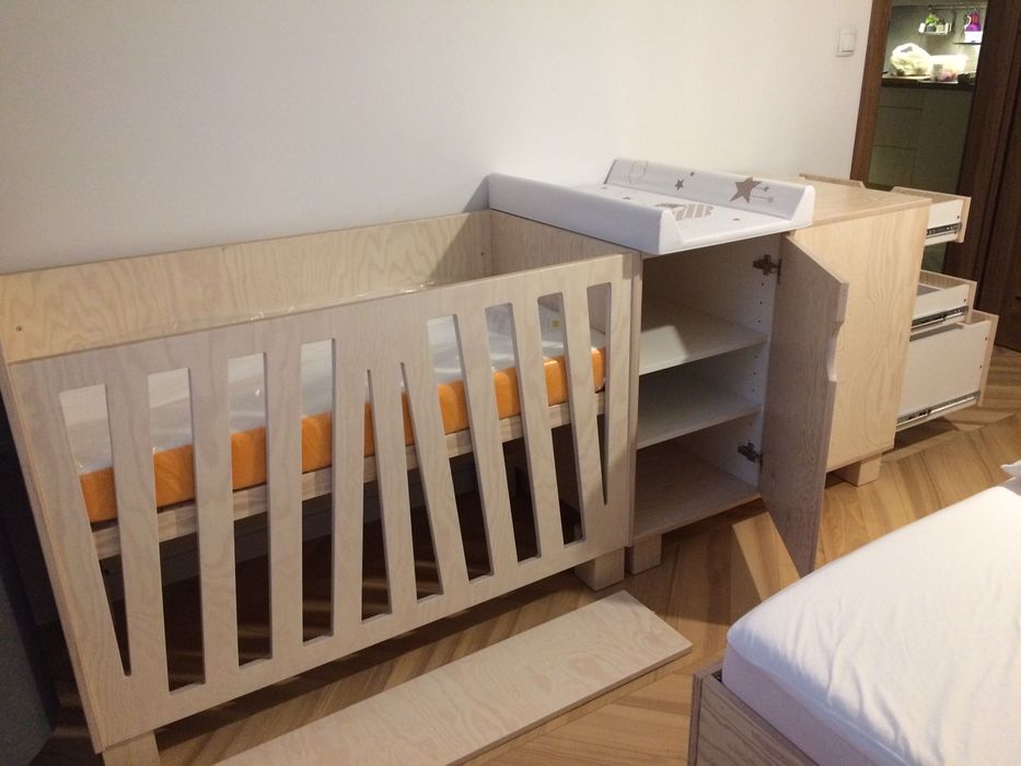 Łóżeczko 120x60  + komoda z przewijakiem