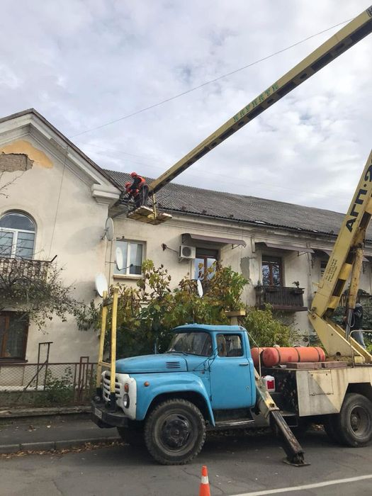 Продам Автовишка ЗІЛ- 130  спецтехніка автопідйомник