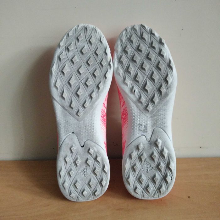 Buty piłkarskie turfy ADIDAS Predator 20.3 tf roz.eu-38