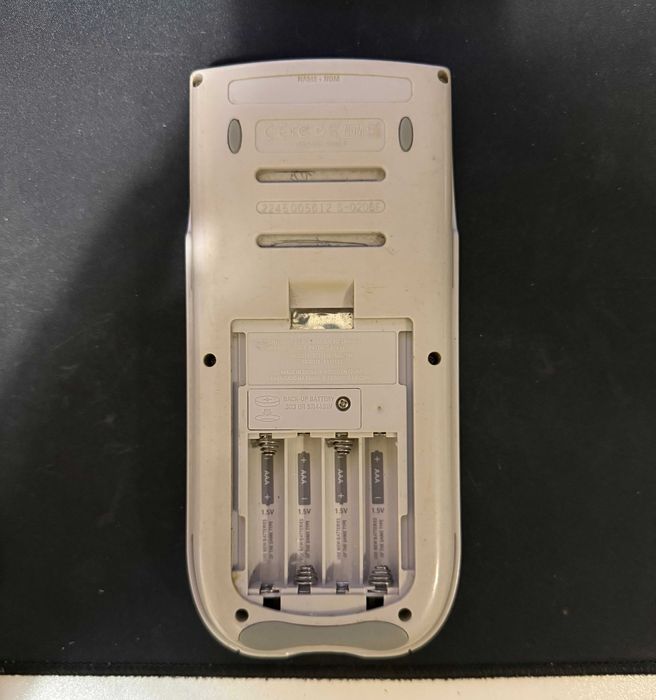 Calculadora Gráfica Texas Instruments TI-84 Plus - Funciona