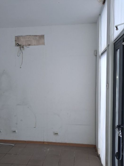 Здам приміщення в дострокову оренду , ринок ХТЗ,  15 м2