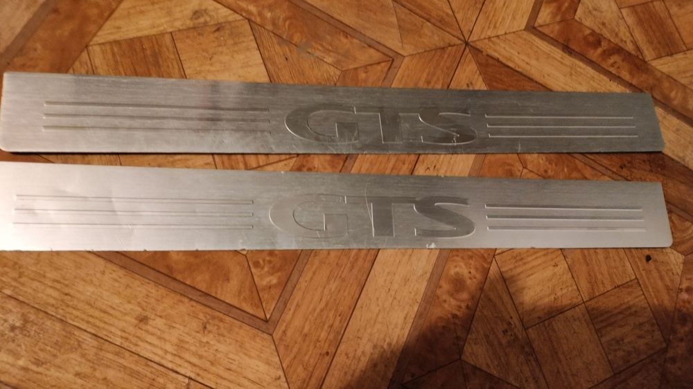 Oryginalne nakładki progowe GTS Opel Vectra C / Signum - Aluminium