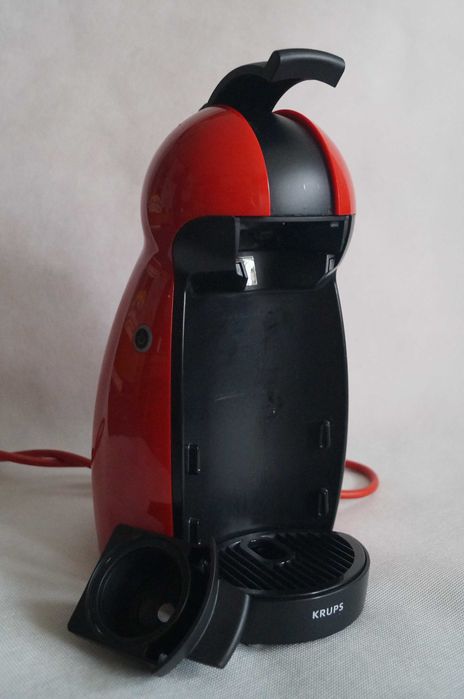 ekspres do kawy Nescafe Dolce Gusto;  na kapsułki