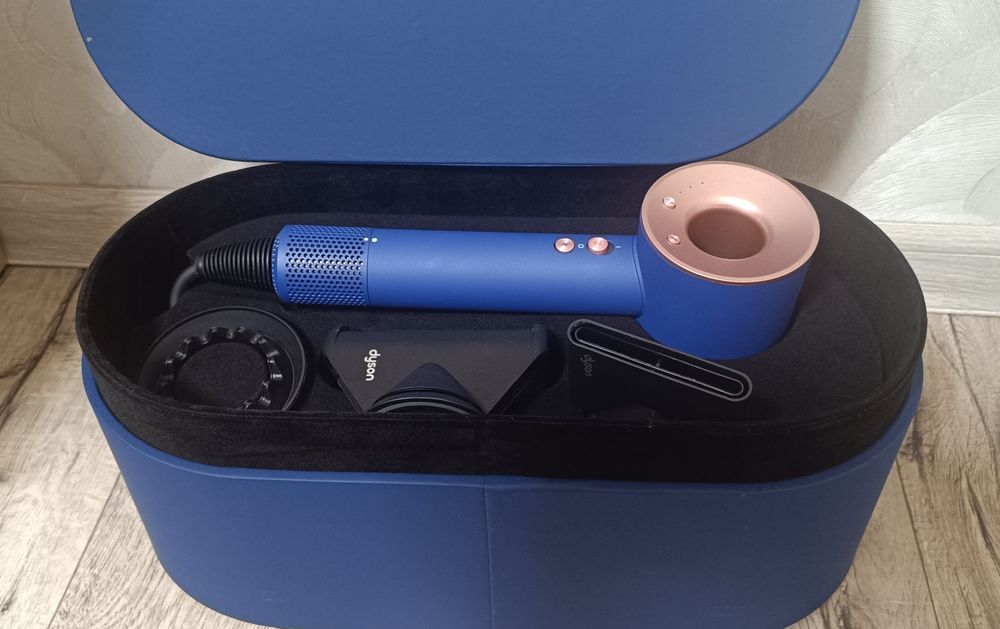 Фен Dyson Supersonic