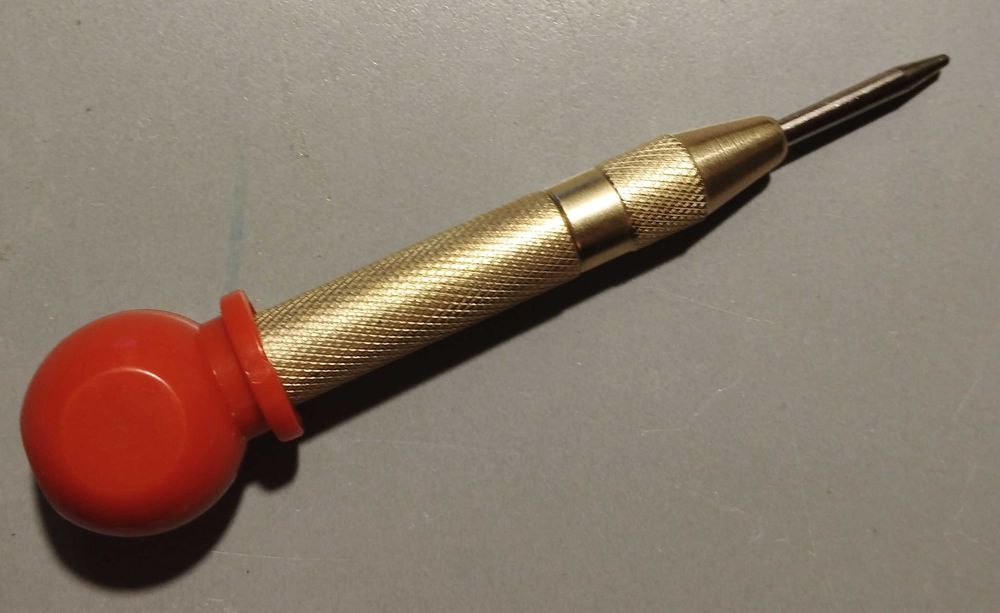 Кернер напівавтоматичний