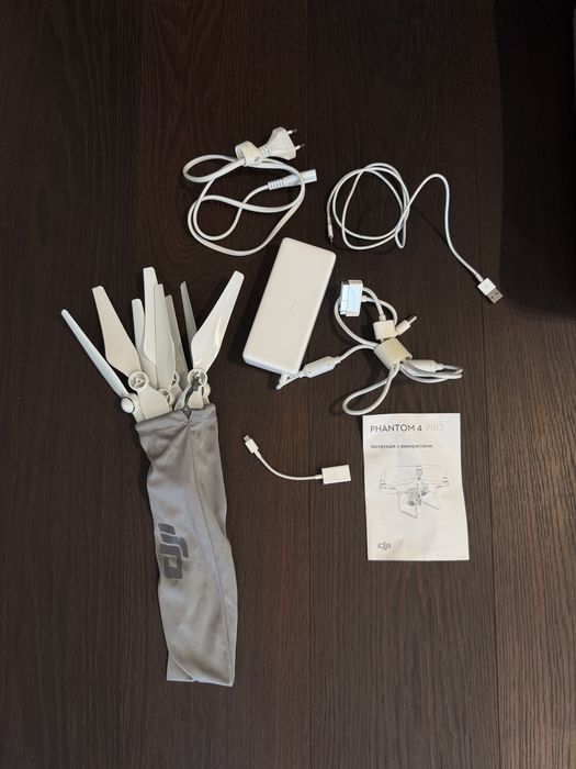 DJI Phantom 4 pro як новий