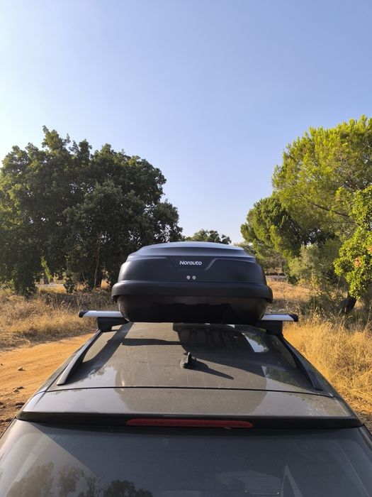 Alugo mala de tejadilho Bermude 100