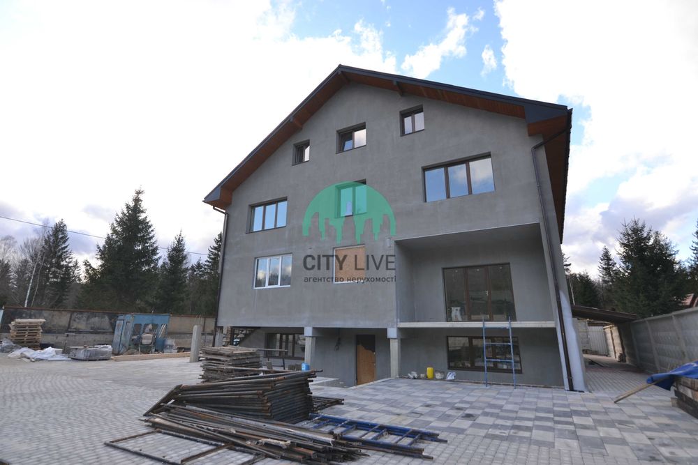 Продається Котедж на 17 номерів. Вигідна інвестиція в Карпатах.(63)