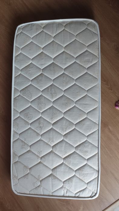 Colchão para cama de grades