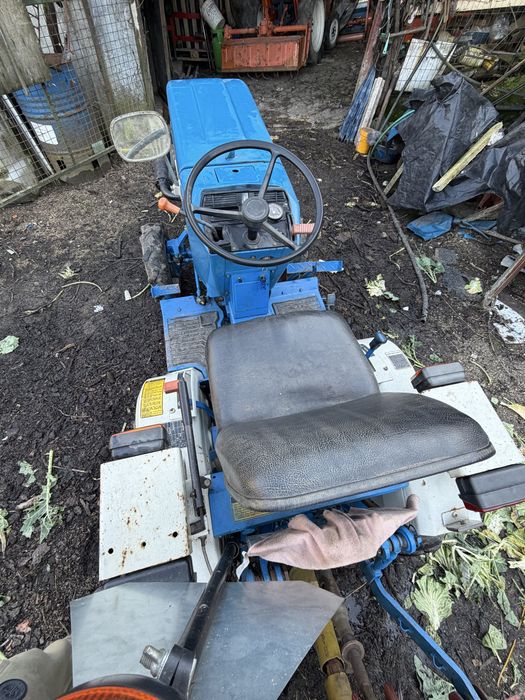 Trator Ford 1220 (com Matricula)