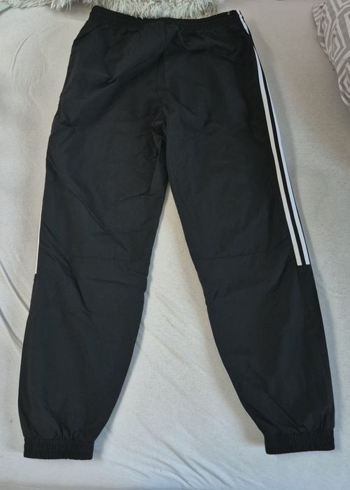 Spodnie joggery męskie adidas