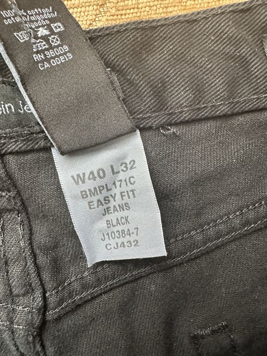 Czarne spodnie męskie Calvin klein