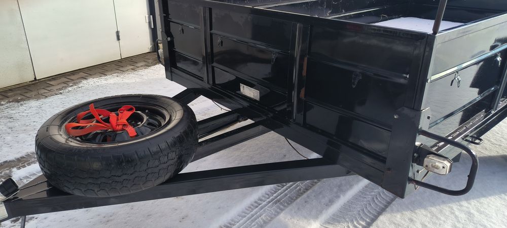 Причеп автомобільний ЛЕВ 3.0х1.6