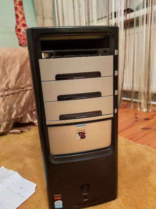 Корпус до комп'ютера