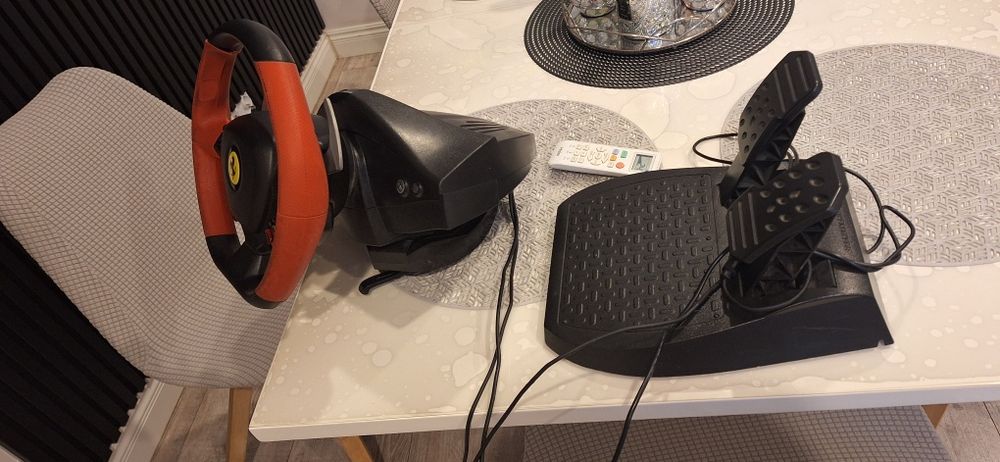 Thrustmaster Ferrari