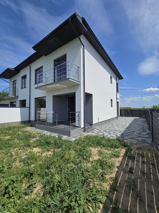 ПРОДАЖ КОТЕДЖІВ  газове опалення / гарна локація / 853 $ за м²