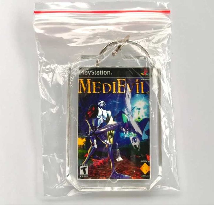 Brelok MediEvil - mini okładka gry PS1