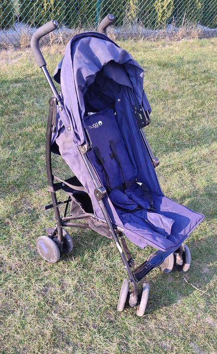Cuggl - wózek spacerówka parasolka