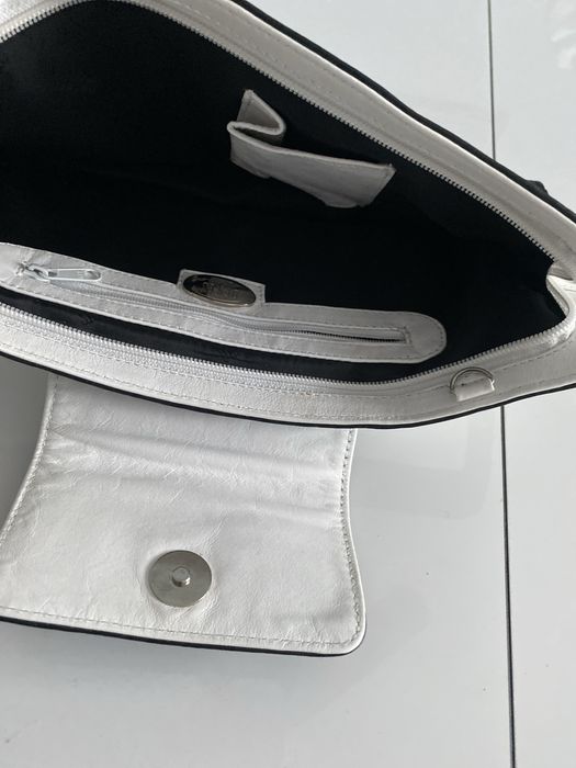 Torebka kopertówka do ręki