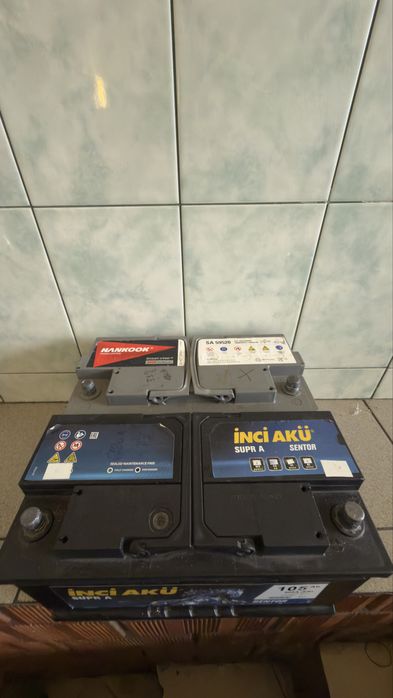 Аккумулятор  автомобильный  4шт .