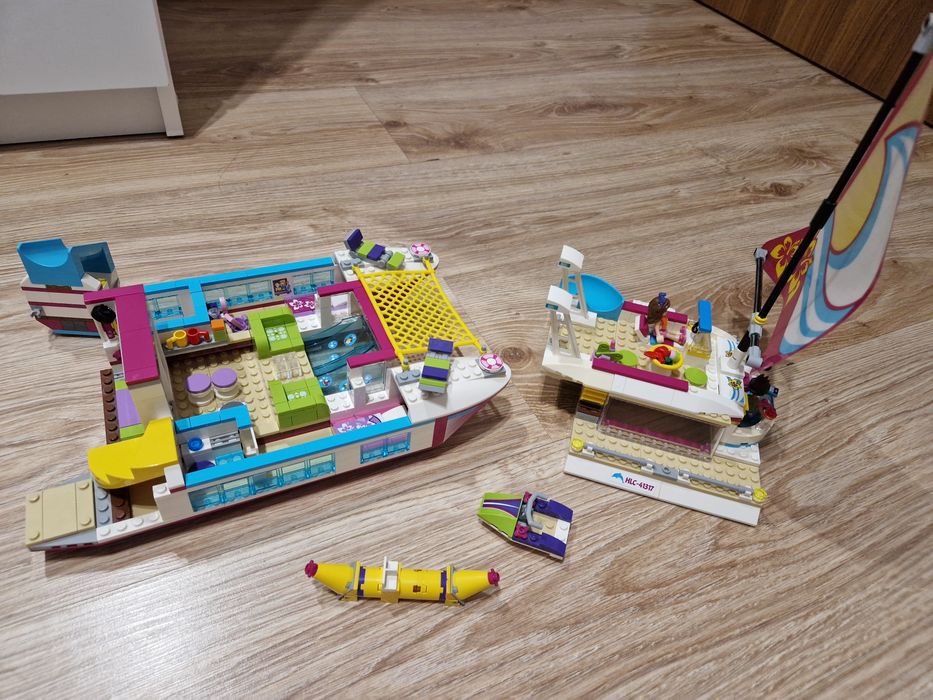 LEGO Friends katamaran (41317)