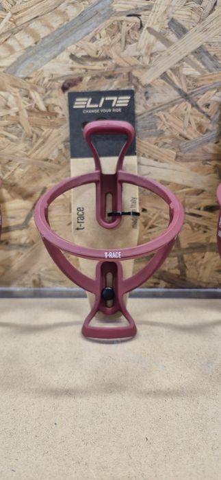 Koszyk na bidon Elite T-Race.