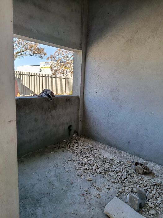 Fantástico Armazém Industrial na zona industrial do Casal do Marco