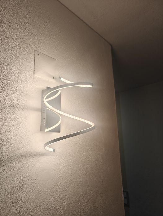 Aplique parede Conforama Spirale - LED424178648204584963